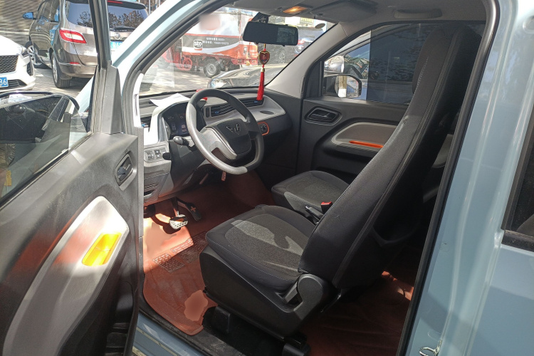 五菱汽车 宏光MINIEV 2022款 自在款 磷酸铁锂中控内饰7003