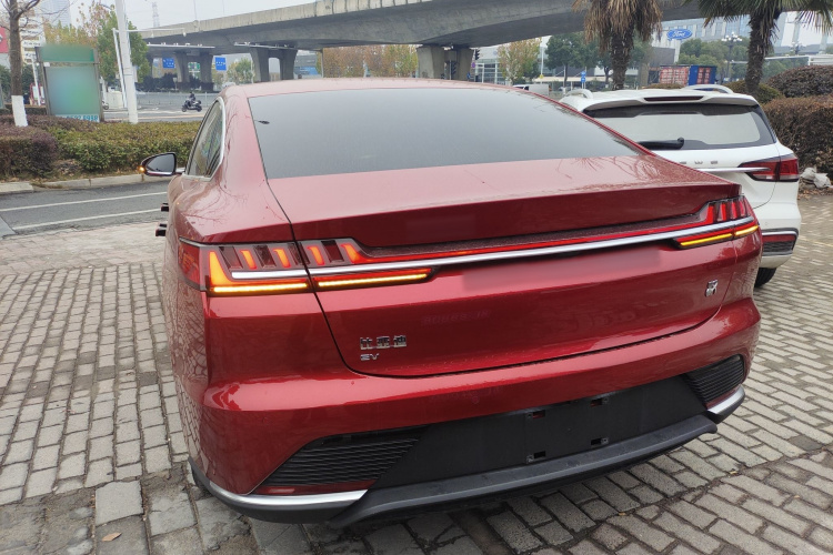 比亚迪 汉 2021款 EV 标准续航版豪华型车身外观6004