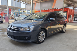 雪铁龙 世嘉 2013款 三厢 2.0L 自动品悦型