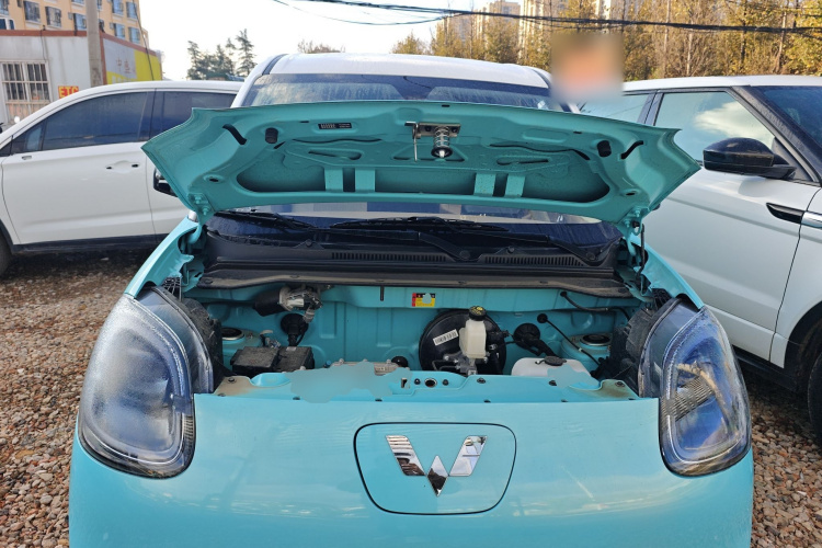 五菱汽车 宏光MINIEV 2025款 四门版 臻享款机舱底盘24