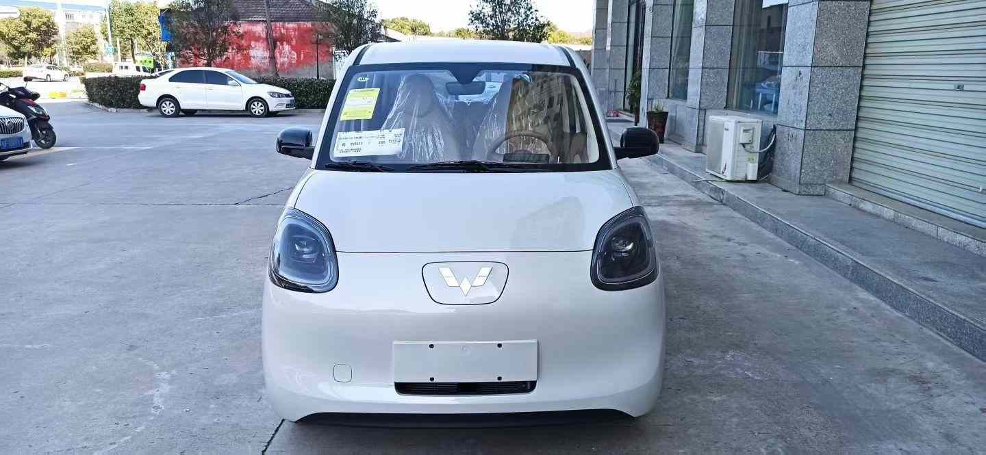 五菱汽车 宏光MINIEV 2025款 第四代 四门版 进阶款(4)