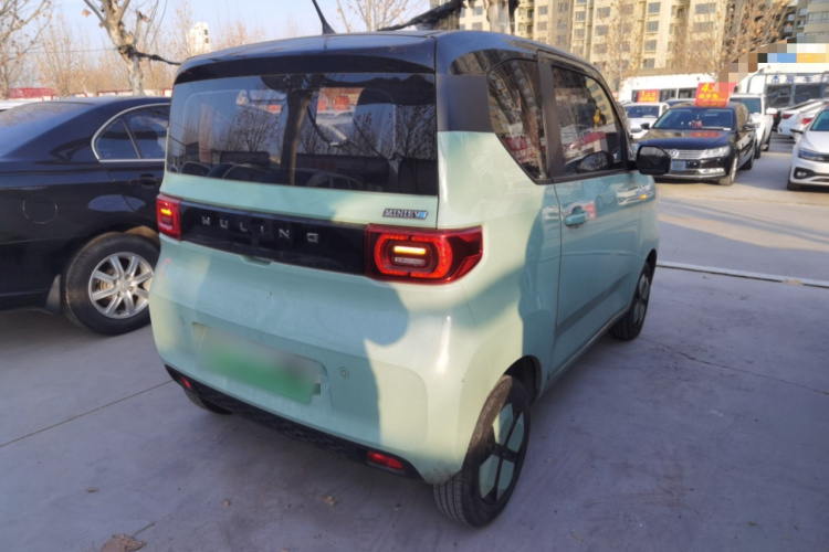 五菱汽车 宏光MINIEV 2021款 马卡龙时尚款 磷酸铁锂车身外观7
