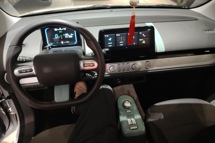 长安启源 长安Lumin 2023款 205km 香沁款中控内饰12