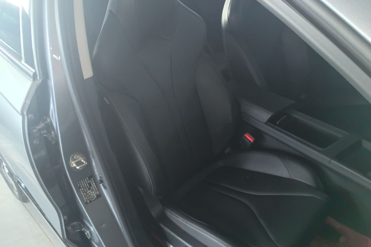 小鹏G3 2021款 G3i 460G局部细节41