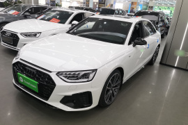 奥迪A4L 2023款 40 TFSI quattro 豪华动感型