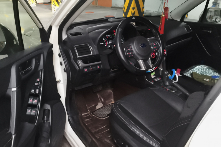 斯巴鲁 森林人 2016款 2.5i 豪华导航版中控内饰7003