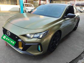 广汽传祺 影豹 2021款 270T DCT J15版