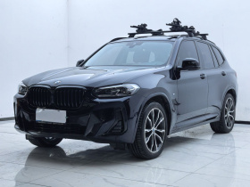 宝马X3 2022款 改款二 xDrive30i 领先型 M曜夜套装