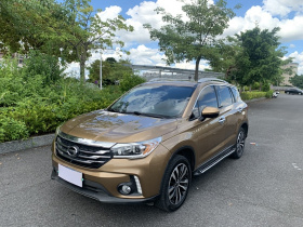 广汽传祺 传祺GS4 2017款 235T 自动两驱豪华智联版