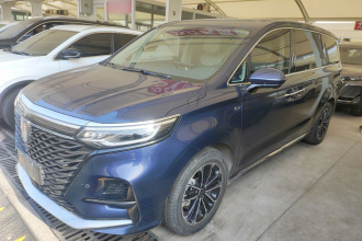 荣威iMAX8 2021款 400TGI Supreme系列尊荣版