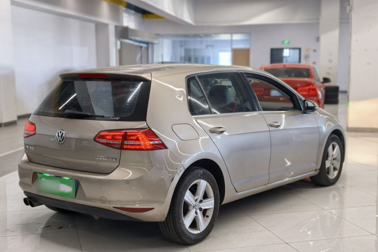 大众 高尔夫 2015款 1.4TSI 自动豪华型车身外观6004