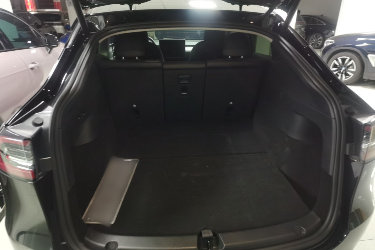 特斯拉 Model Y 2024款 后轮驱动版局部细节23