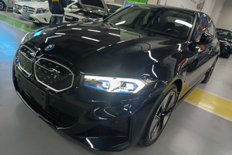 宝马i3 2023款 eDrive 40 L 曜夜运动套装