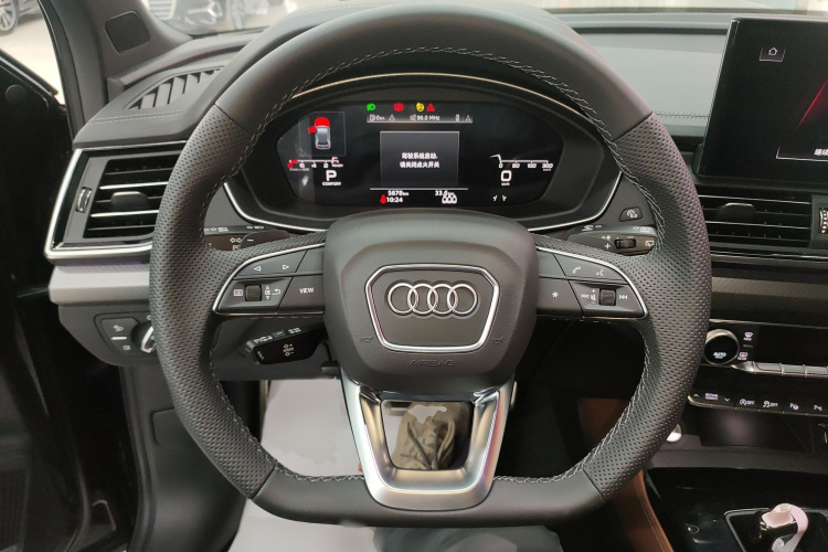 奥迪Q5L 2024款 45 TFSI 豪华动感型局部细节13