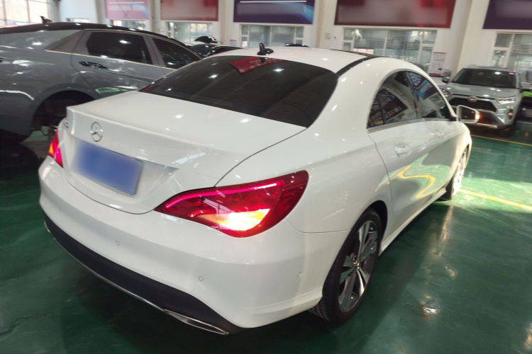 奔驰CLA 2019款 CLA 200 动感型车身外观6005