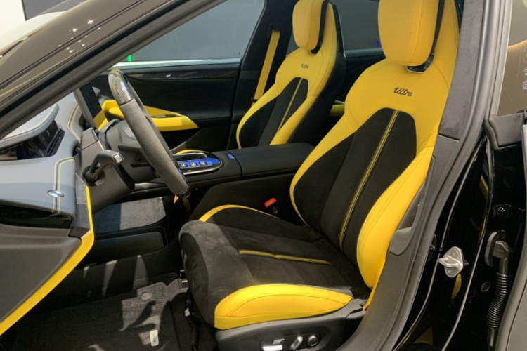 小米汽车 小米SU7 Ultra 2025款 Ultra中控内饰7009