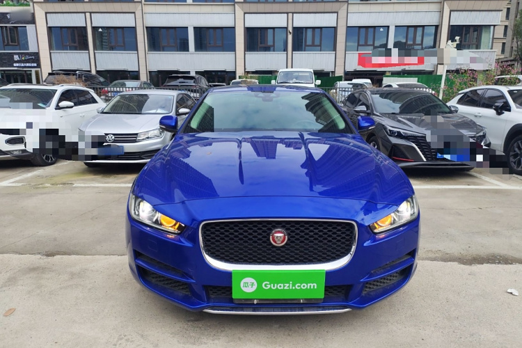 捷豹XEL 2018款 2.0T 200PS 豪华版车身外观2