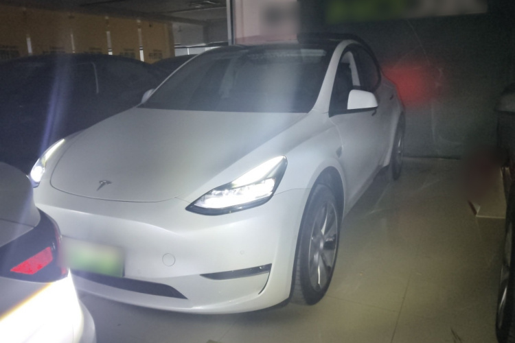 特斯拉 Model Y 2022款 长续航全轮驱动版车身外观6001