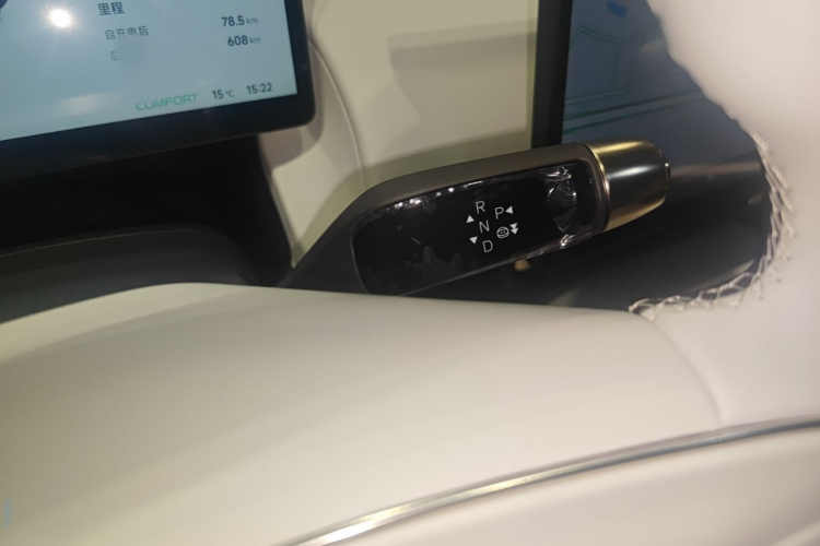 小鹏P7+ 2024款 长续航 Max局部细节18