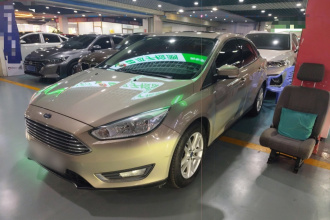 福特 福克斯 2015款 三厢 1.6L 自动风尚型