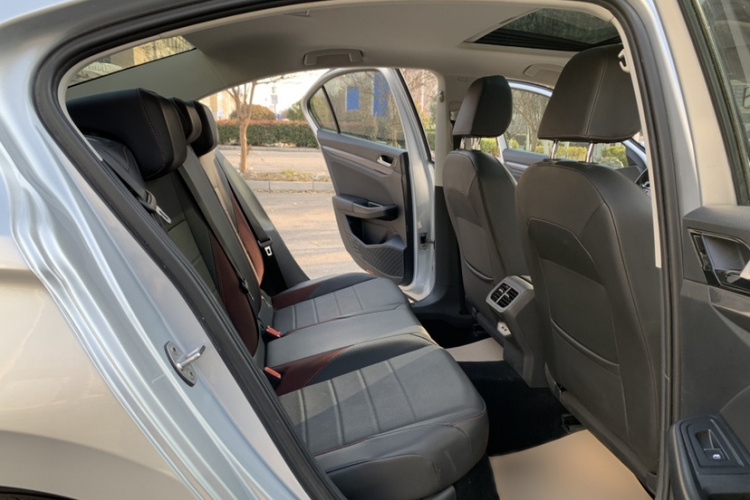 大众 宝来 2020款 1.5L 自动舒适型中控内饰7004