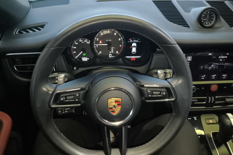 保时捷 2023款 Macan 2.0T局部细节13