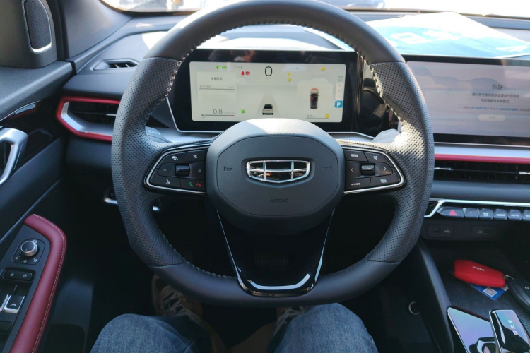 吉利汽车 2022款 缤越COOL 1.5TD DCT激擎版中控内饰13