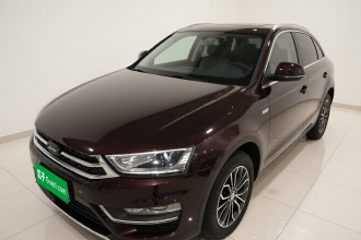 众泰SR7 2017款 1.5T 手动魔方之梦版