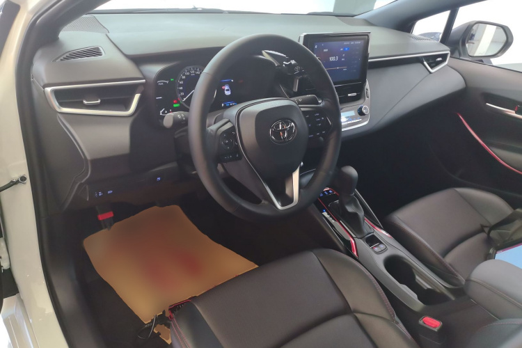 丰田 雷凌 2021款 双擎 1.8H E-CVT运动版中控内饰7002