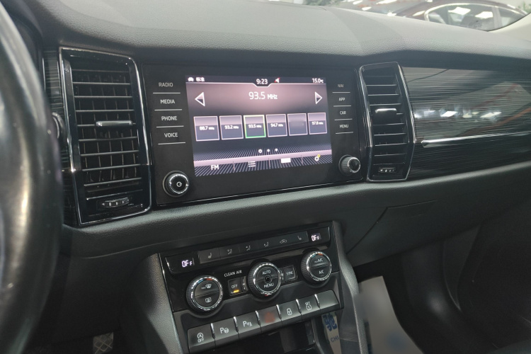 斯柯达 柯迪亚克 2018款 TSI380 7座四驱旗舰版局部细节16