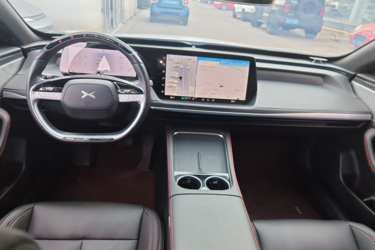 小鹏P7 2023款 P7i 702 Pro中控内饰7002