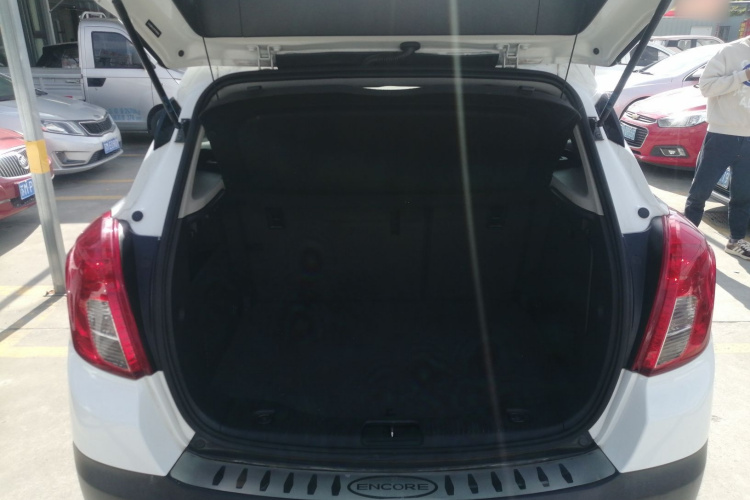 别克 昂科拉 2014款 1.4T 自动两驱都市精英型局部细节23