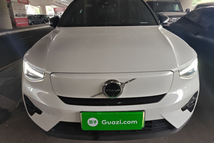 沃尔沃XC40新能源 2023款 长续航版 PRO车身外观2