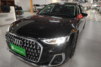 奥迪A8 2023款 A8L 50 TFSI quattro 臻选型