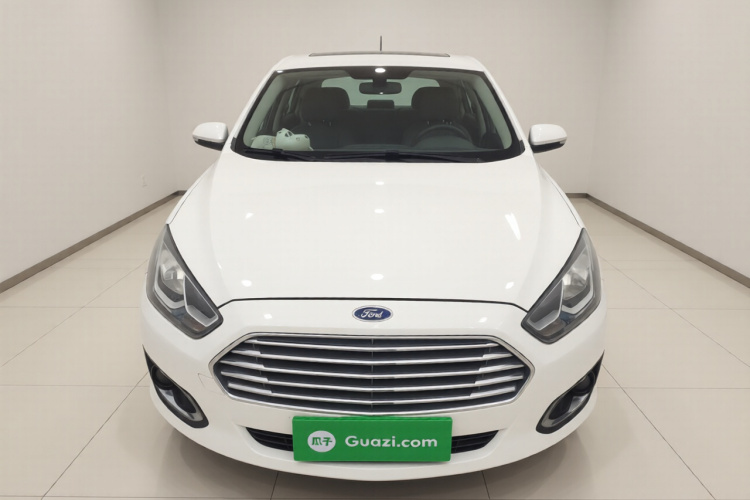 福特 福睿斯 2015款 1.5L 自动时尚型车身外观2