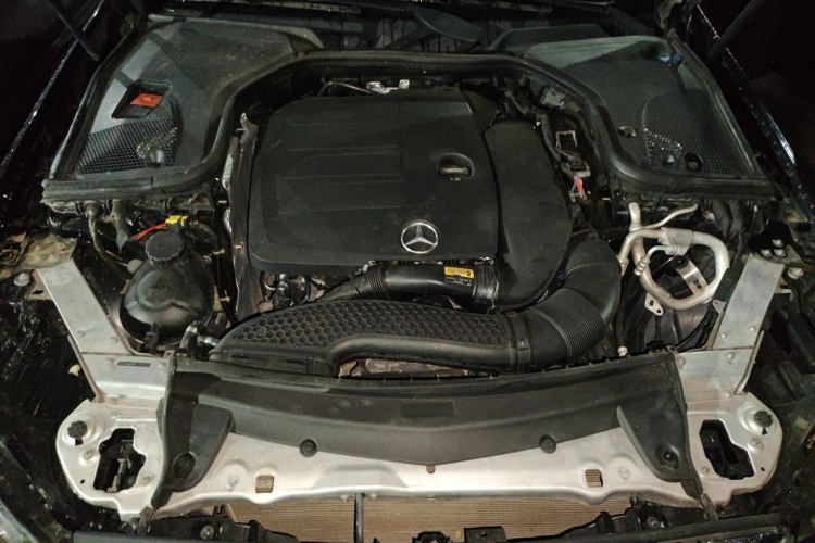 奔驰E级 2020款 E 300 L 豪华型局部细节24