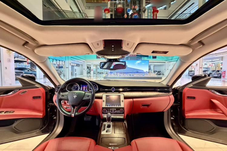 玛莎拉蒂 总裁 2013款 3.0T 标准型中控内饰7005