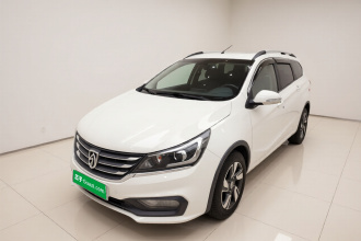 宝骏310W 2017款 1.5L 手动时尚型 国VI