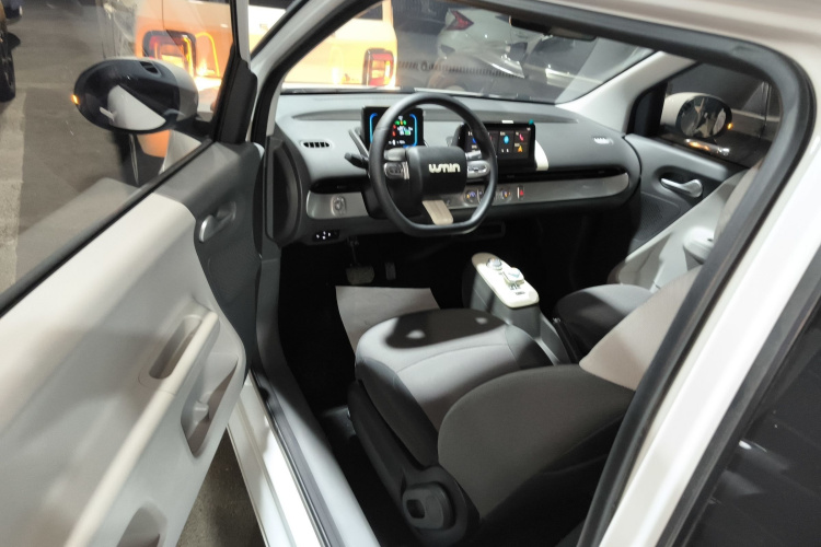 长安启源 长安Lumin 2022款 210km 香甜款中控内饰20