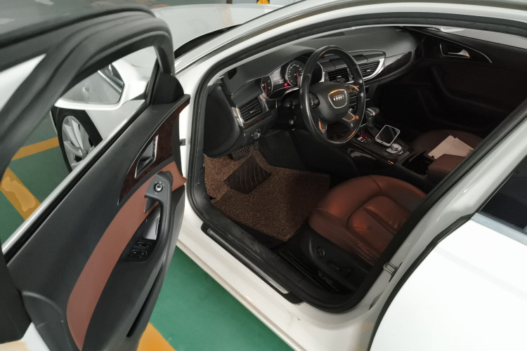 奥迪A6L 2014款 30 FSI 技术型中控内饰7003