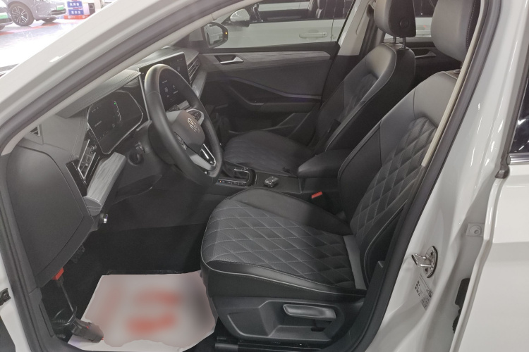 大众 速腾 2023款 300TSI DSG超越版中控内饰20