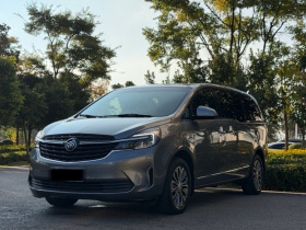 别克GL8 2021款 陆上公务舱 652T 豪华型