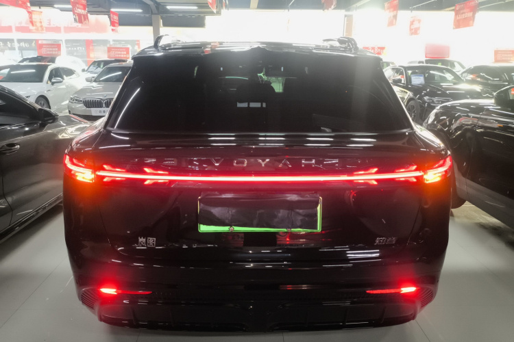 岚图汽车 岚图知音 2024款 四驱全球版车身外观6004