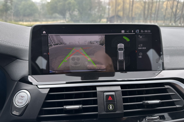 宝马X3 2020款  xDrive25i 豪华套装中控内饰7009