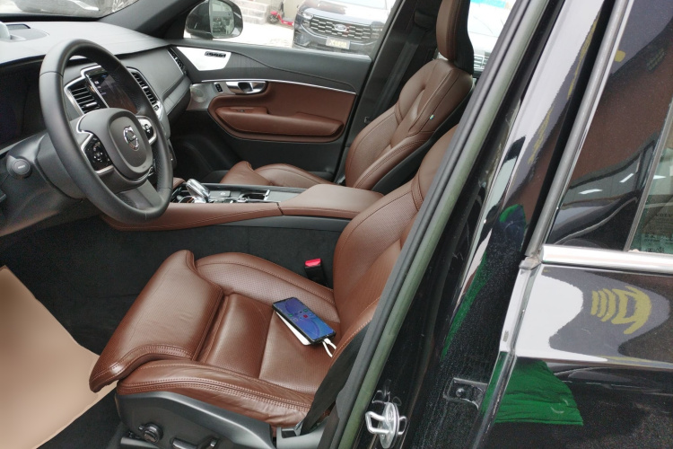沃尔沃XC90 2023款 B6 智雅豪华版 7座局部细节19