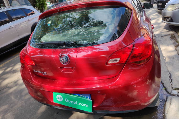 别克 英朗 2013款 XT 1.6L 自动时尚版车身外观6004