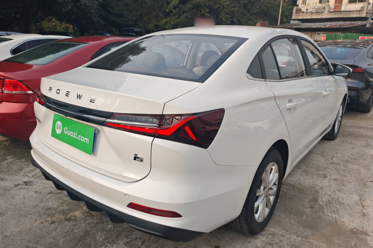 荣威i5 2026款 1.5L CVT豪华版车身外观7