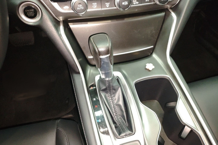 本田 雅阁 2022款 260TURBO 豪华版局部细节18