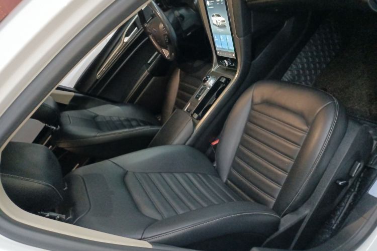 福特 蒙迪欧 2020款 EcoBoost 180 时尚型局部细节41