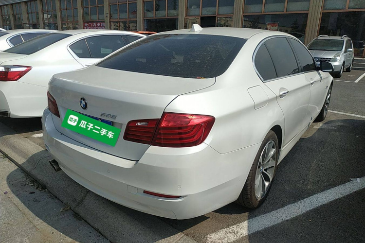 宝马5系 2017款 525Li 领先型车身外观7